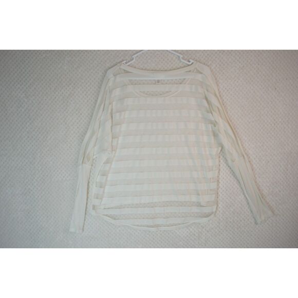 Six Degrees of Separation Women's Medium White Sheer Back Hi Low Top - Picture 5 of 11